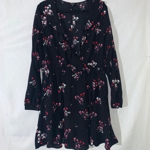 Express Dark Floral Ruffle Dress Long Sleeve Size 2X